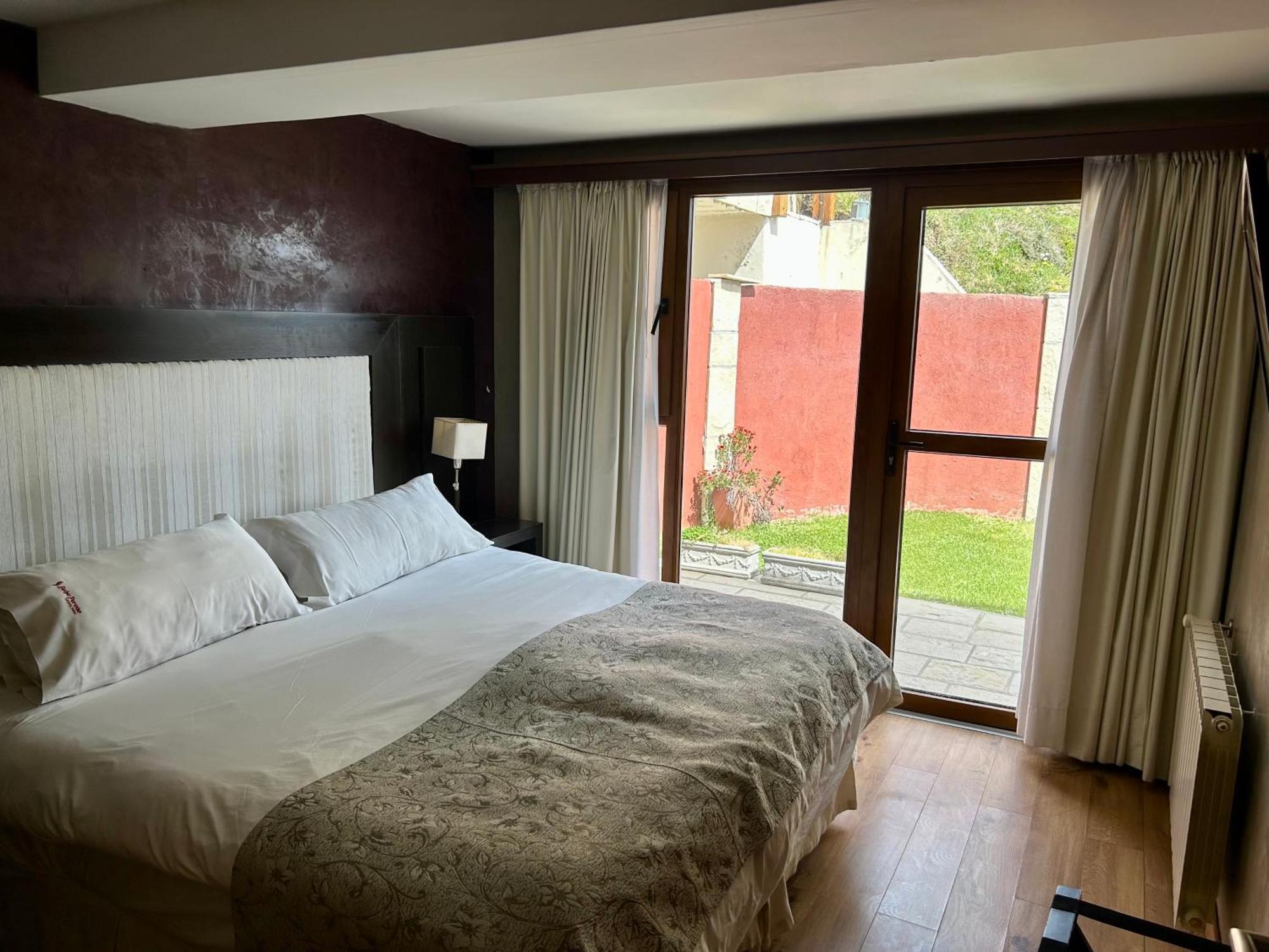 Bahia Paraiso Apart & Suites San Carlos de Bariloche Kültér fotó